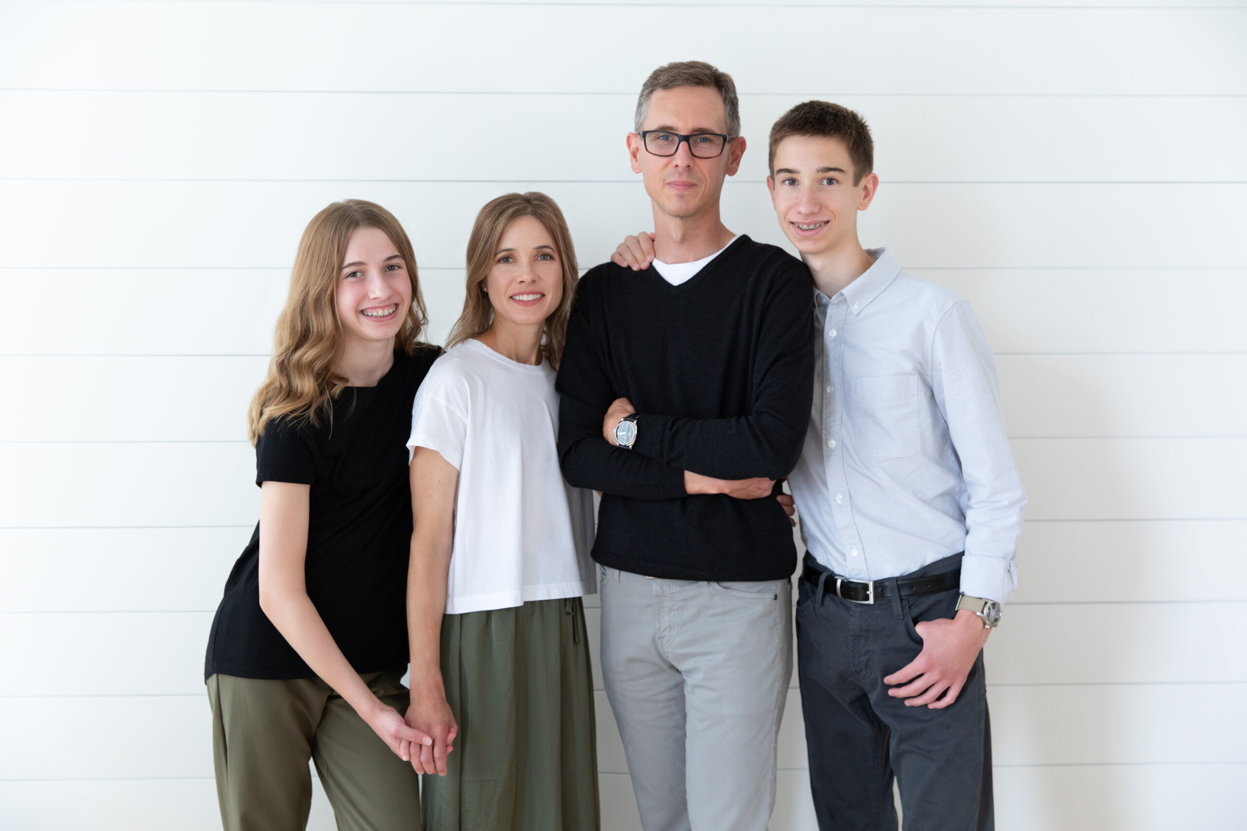 relaxed and confident family photo